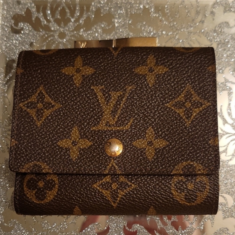 Louis Vuitton Wallet